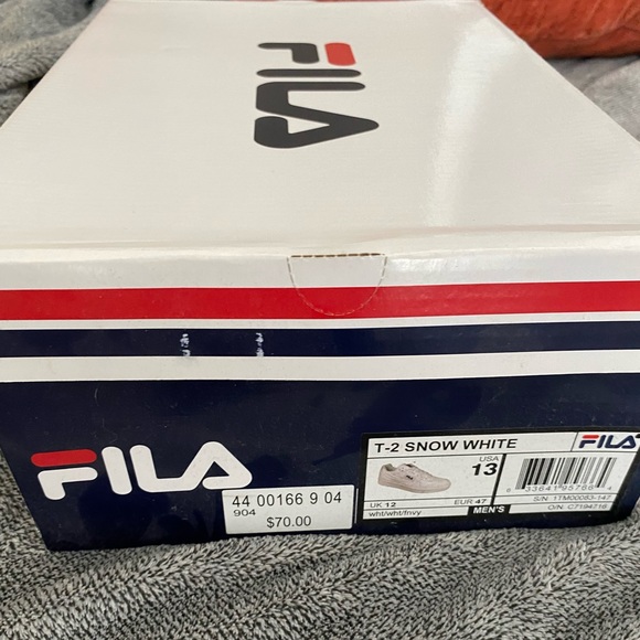 Fila T-2 low tops - Picture 6 of 7